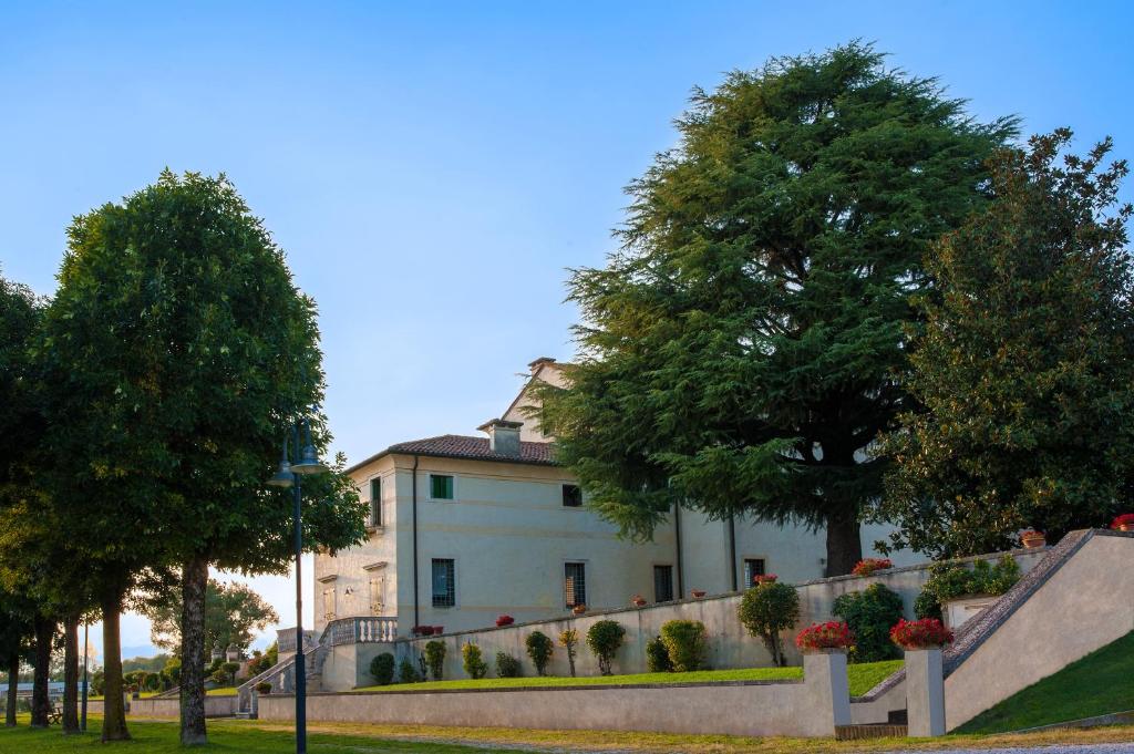 Villa Conti Bassanese room 3
